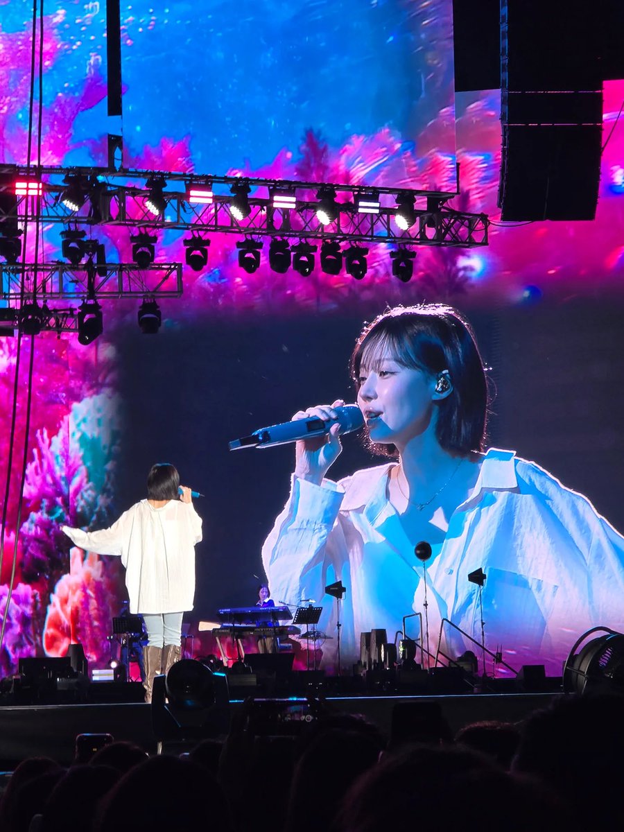 전광판에 애햄이