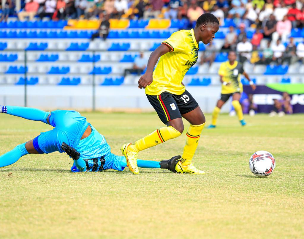 SheCorporateFC's tweet image. This is how you have to slay when you're in National Team colours🇺🇬

📸 @sportslens1 
#Sharks || #TheInspirers