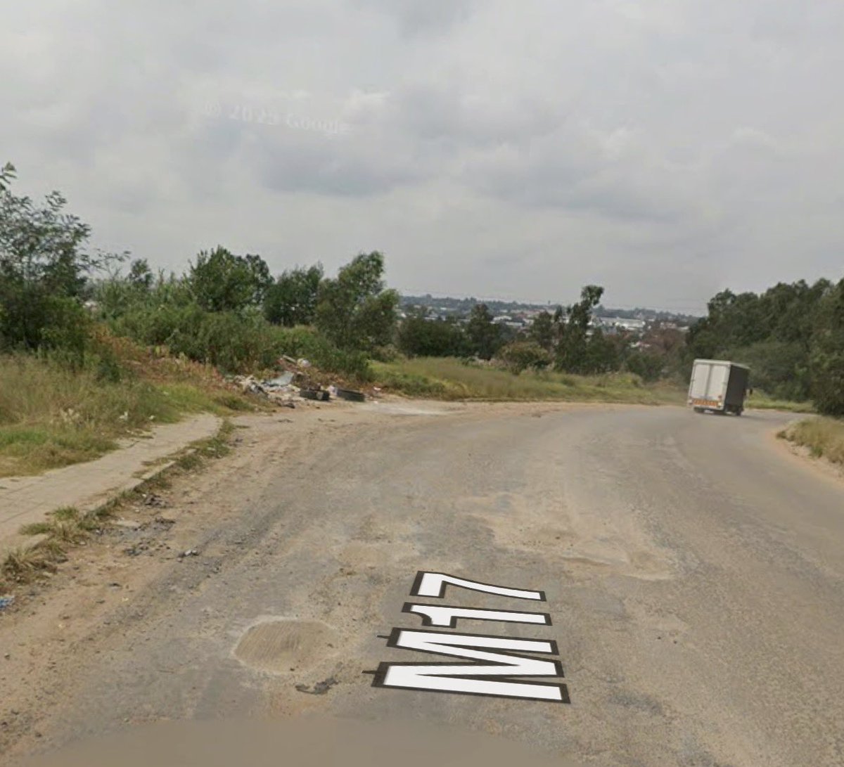 jozivsjozi's tweet photo. M17. 

2009 vs 2025. https://t.co/wVg5tfpxsM