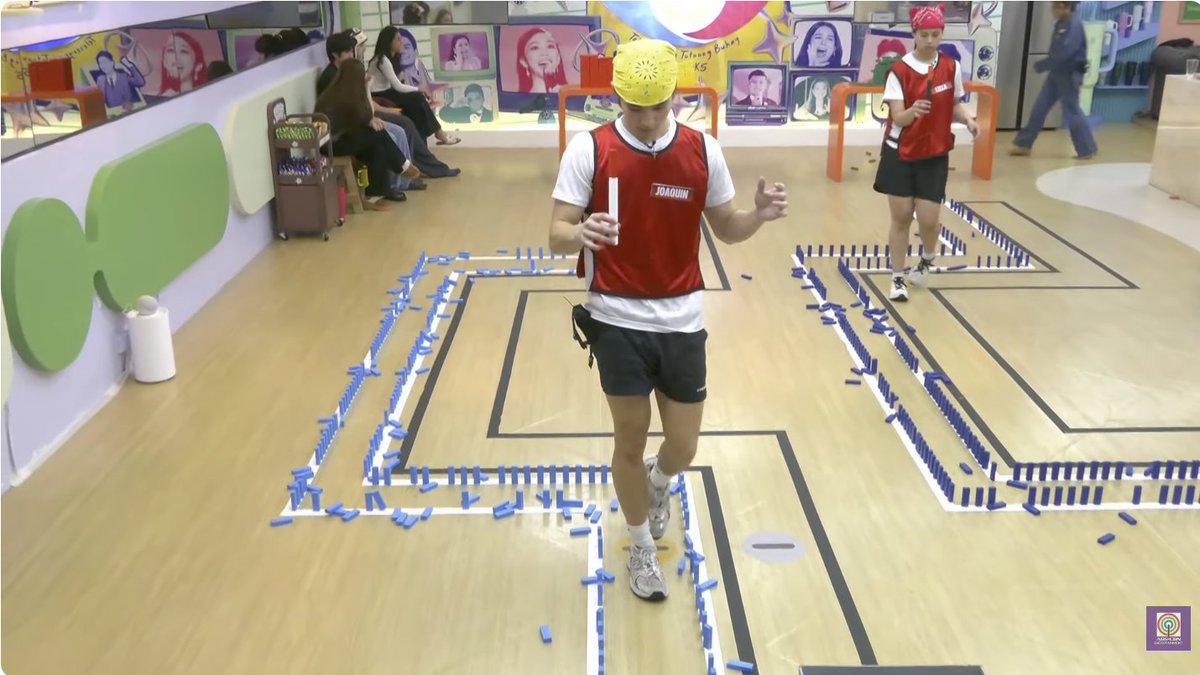 PBBabscbn's tweet photo. "She's bringing it back while it's on the stick, that's how good she is. I will never back down, never give up." - Joaquin

Positive mindset at healthy competition. 👏👏👏

#PBBCollab20BigJump https://t.co/KtWgpoYuUd