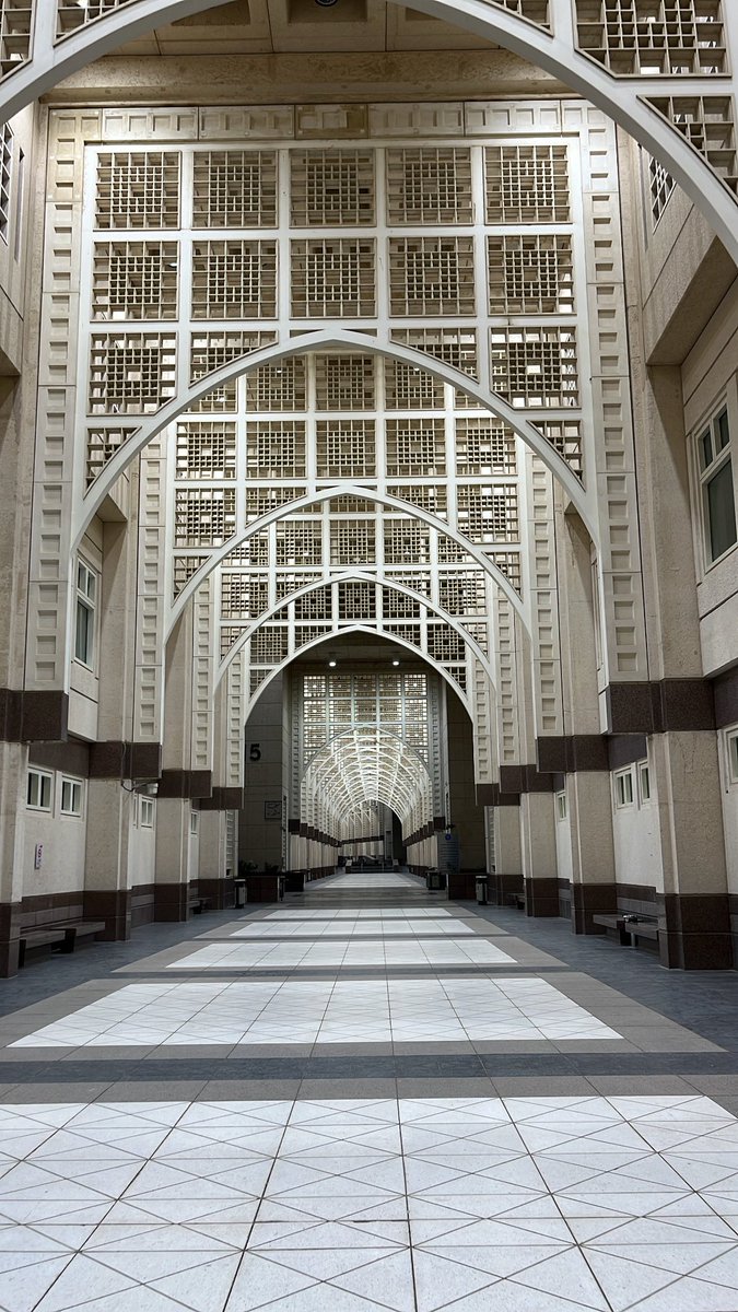 سعيد بهذه التجربة🙏🏻

كوني متحدثاً عن نادي العلوم الطبية التطبيقية في فعالية نادي في أرقام، كانت فرصة عظيمة لمشاركة رحلتنا الي عشناها في الترم الأول

فخور بكوني جزءاً من هذا الكيان كأمين للصندوق، والقادم أجمل بإذن الله🦾

#رواد_الاثر