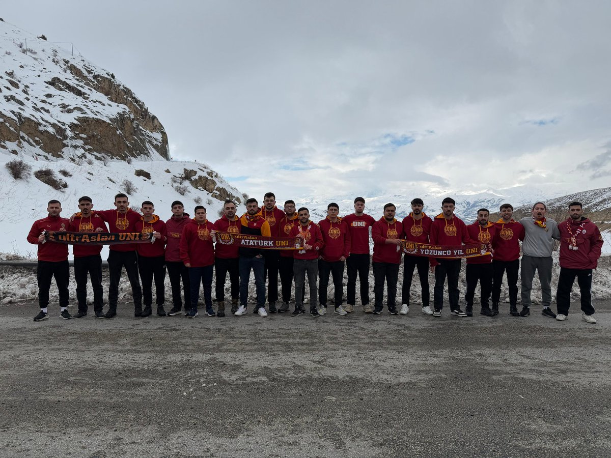 SENİN SEVGİNLE YAŞIYORUZ!
GALATASARAY'ımızın Rizespor maçı için yollardayız.

#ultrAslanUNI