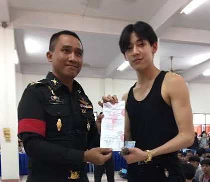 BamBam_LG's tweet image. - เรียนกศน.         
- มาเกณฑ์ทหาร
- เลือกตั้ง 66
- เลือกตั้ง 69
บุคคลที่เข้าถึงระบบรัฐคนหนึ่งเลย.

#BamBam @BamBam1A