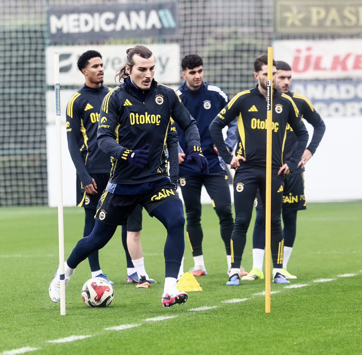 Fenerbahçe SK tweet media