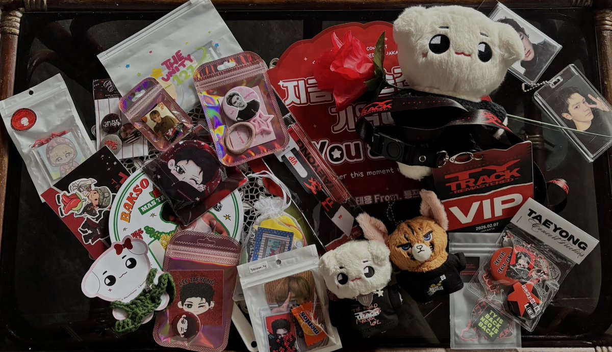 𝓚atie #BANGCHELLA #RockSolid tweet media