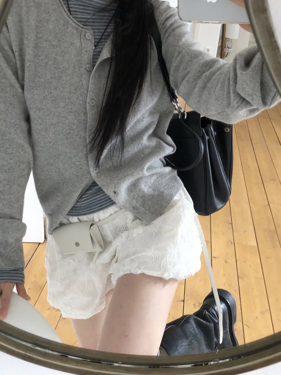 soreisord's tweet photo. 봄 코디 정보 타래로 (* 일정 수수료 지급받음) https://t.co/jOeCK0gRKk