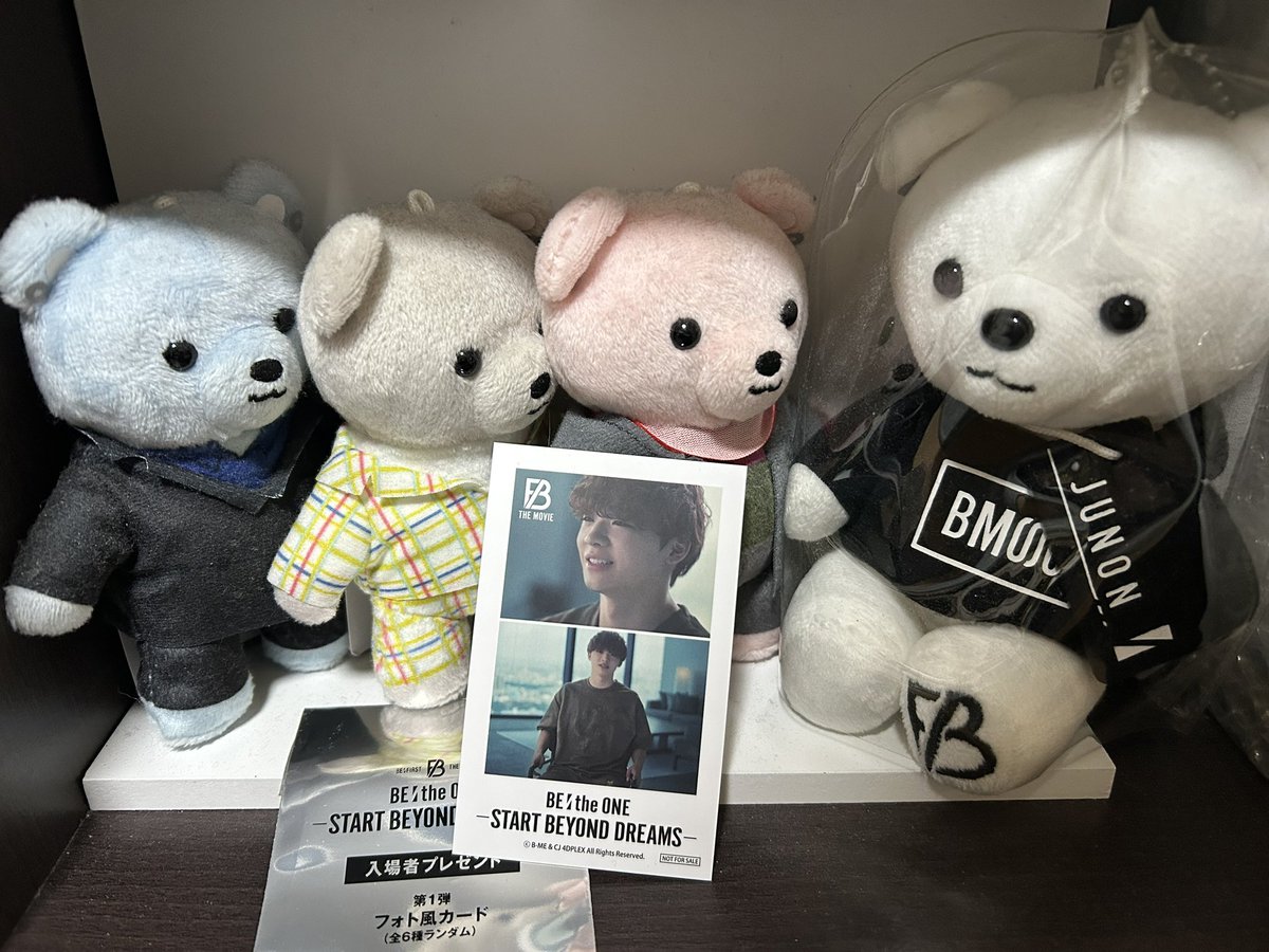 junoma_'s tweet photo. BE:FIRSTの映画＆ライビュ行ってきた💖 

みんなのいろいろな思いに涙出た💧
7人でも６人でもBE:FIRSTはBE:FIRST☝
好きなことを楽しんでやってほしい✨️

またワルツがあれば、JUNONが良かったというヨーロッパに行きたい❣️

特典はりゅうちゃん。JUNON💚どこ？

#BEFIRSTTHEMOVIE 
#BEFIRST https://t.co/qgKlKXEgkv