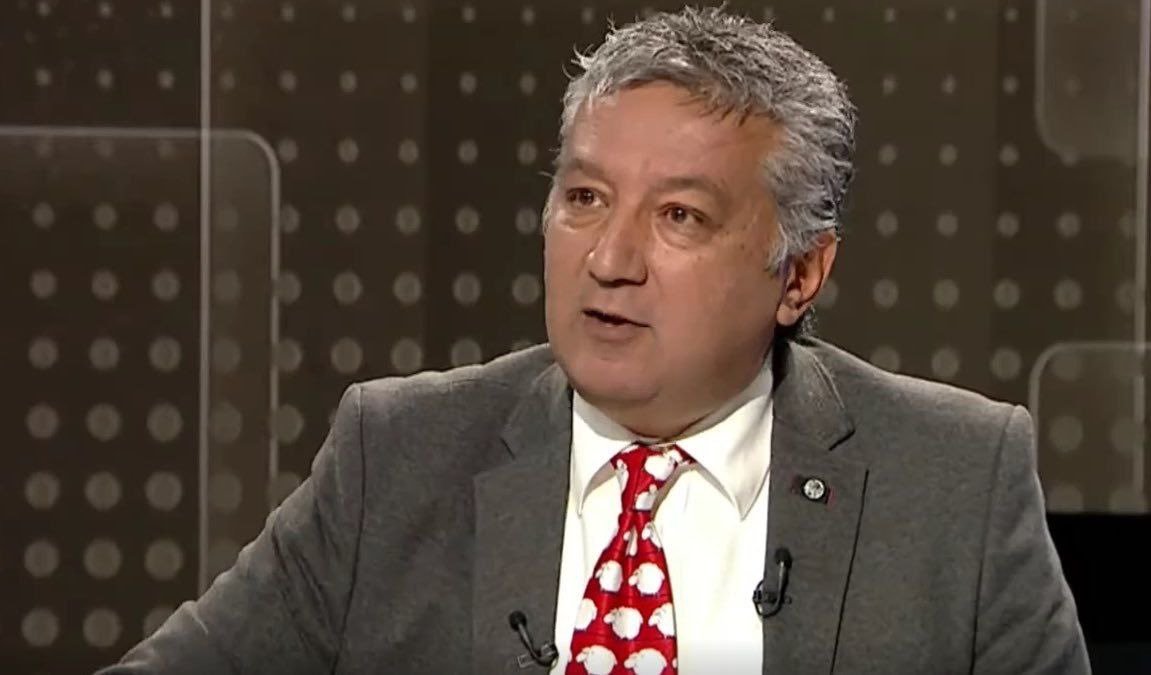 Peygamber efendimize "Allah'ın bedevisi keşke o dönem tımarhaneye kapatılsaydı" diyerek hakaret eden Haytap Başkanı Ahmet Kemal Şenpolat hakkında hala adli işlem yapılmadı! Yazıklar olsun ya! <a href="/AliYerlikaya/">Ali Yerlikaya</a> <a href="/yilmaztunc/">Yılmaz TUNÇ</a>