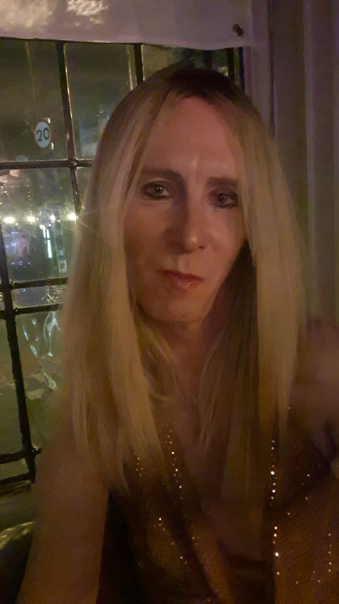 Kelly Silk tweet media