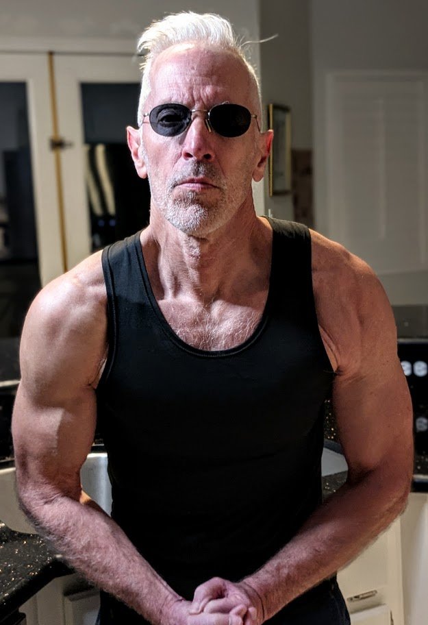 Today's workout at age 70

deadlifts
chin-ups
incline press
seated row
dips
lateral raise
overhead press
leg extension
curls
calf raise
triceps pushdown
air bike (metabolic finisher)

all at one set to failure; total time 30 minutes

☀️sun🥩steak🏋️‍♂️steel