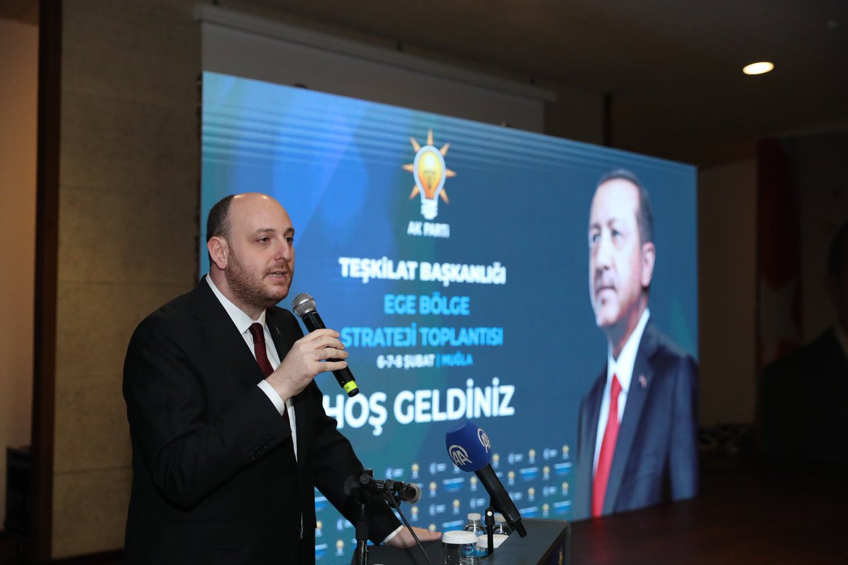 Ege Bölge Strateji Kampımızın son gününde, Genel Başkan Yardımcımız, Teşkilat Başkanımız Sn. <a href="/abuyukgumus/">Ahmet Büyükgümüş</a> ile toplantılarımızın ve çalıştayımızın kapsamlı değerlendirmesini gerçekleştirdik.

Toplantımızın hayırlara vesile olmasını diliyorum.