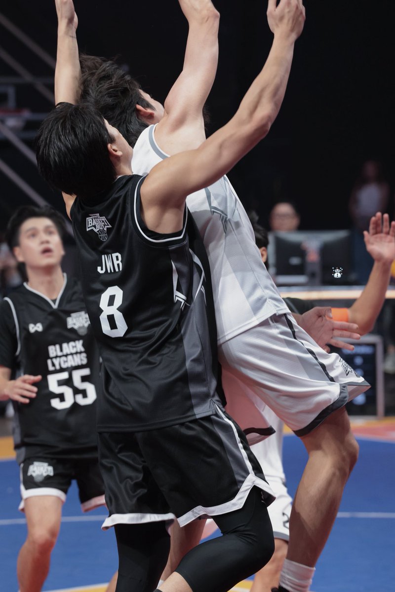 caramel🥞 #arnoldtua era tweet media