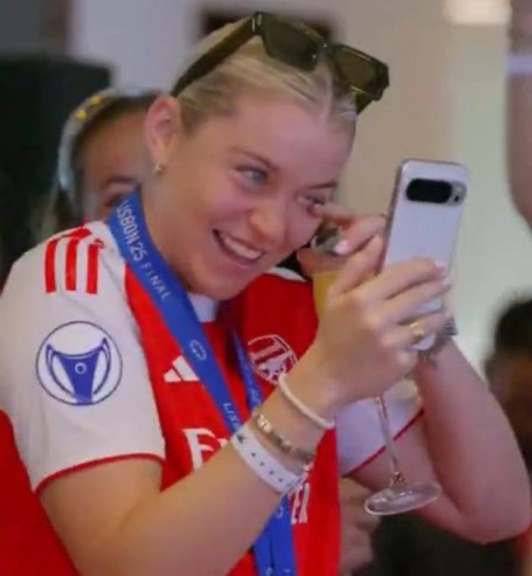 Emily | European and World Champions tweet media