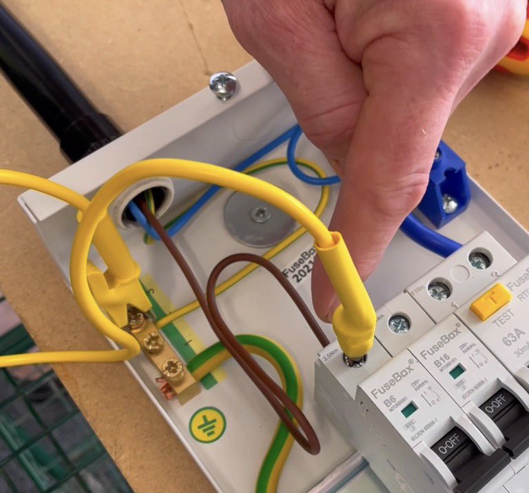 GSH Electrical tweet media