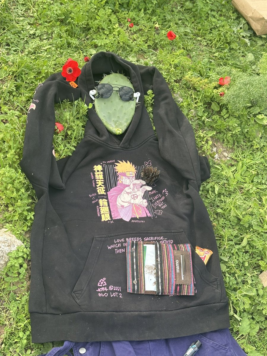 algoldenberga's tweet image. Когда надоело пытаться понять ебнет ли кто-то по кому-то, или не ебнет, потому что знаешь, что по Израилю всё равно прилетит ответка