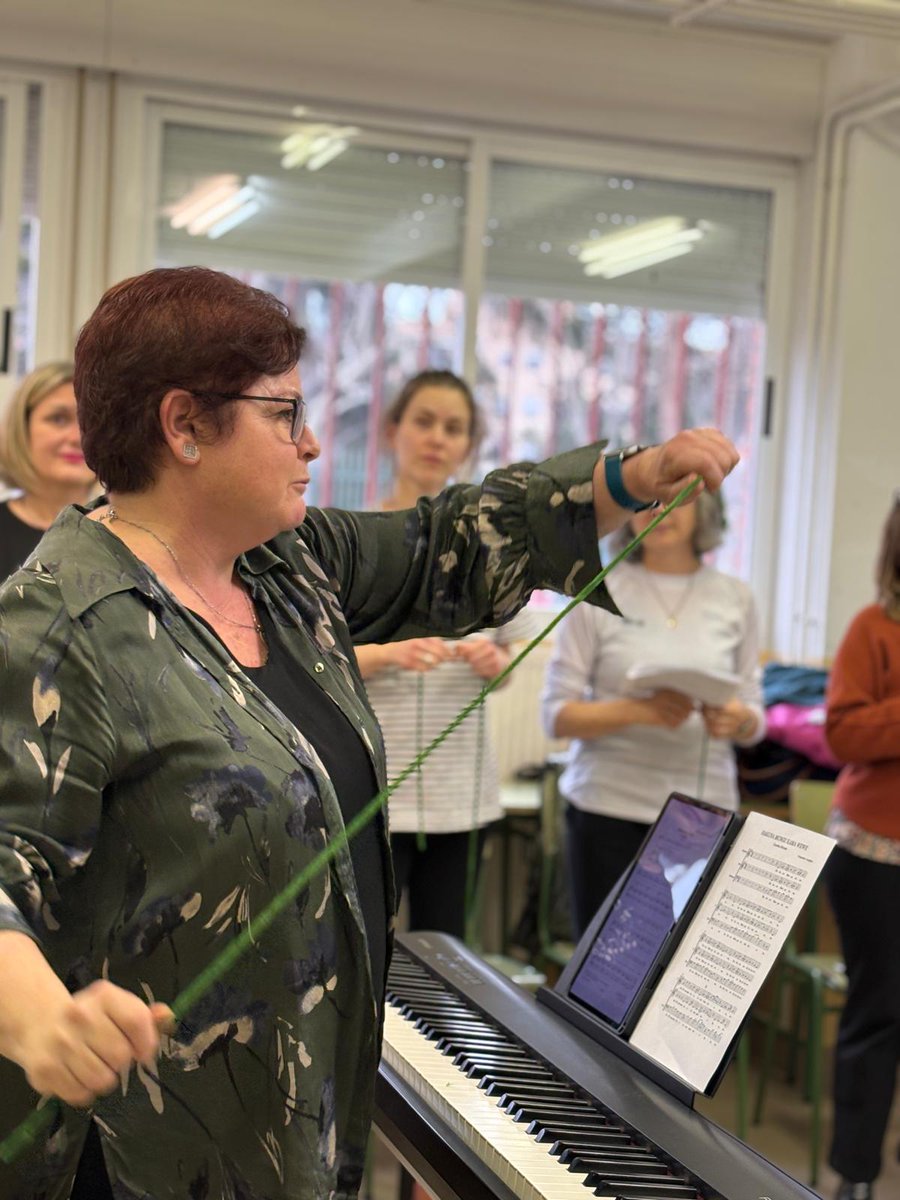 apmaragon tweet media