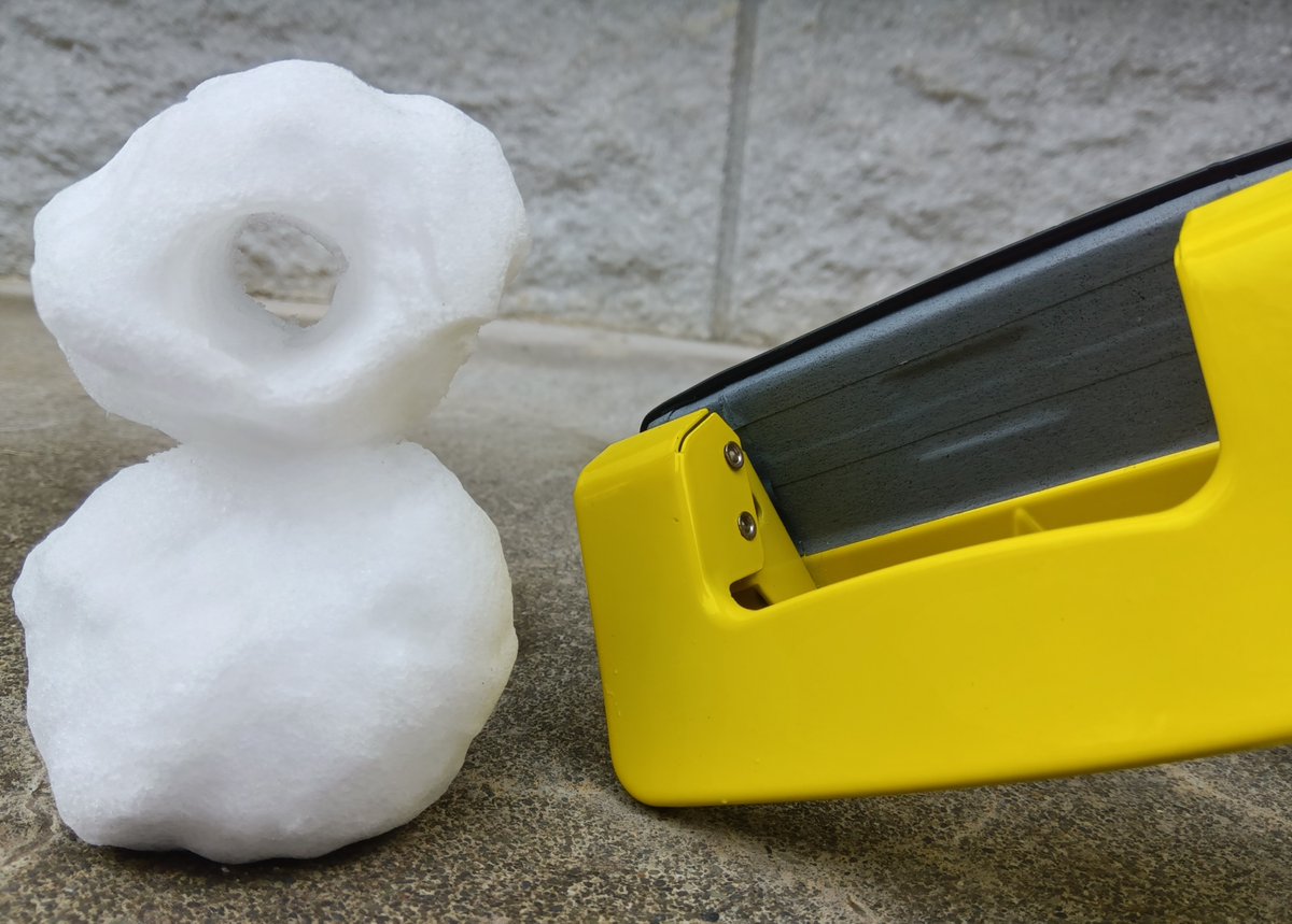 👊「雪だるま!!おれッチじょ〜ず〜!!」