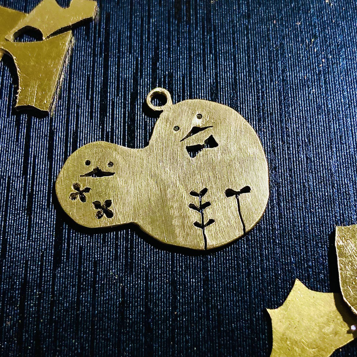 Post by ちょこんと工房。（チョコミント工房） on X: ﾑﾆｮ