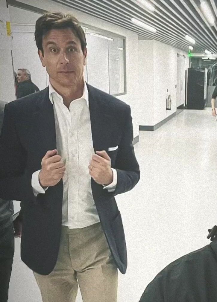 when i see someone wearing f1 merch in public and have to act normal