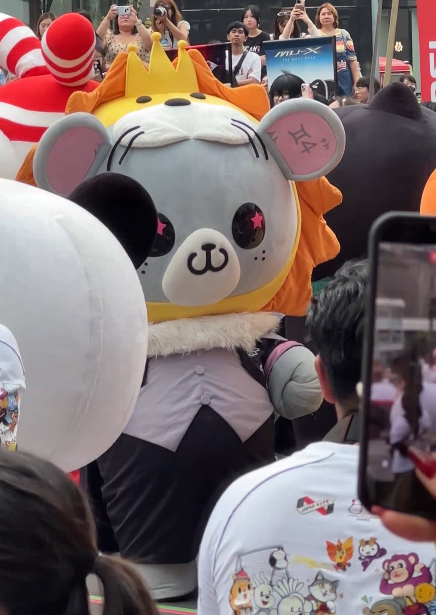 ละพึ่งเห็นว่าลูกคุณหนูกำมือมังคุดด✊🏻 เหมือนกำหมัดพร้อมต่อย555555555555