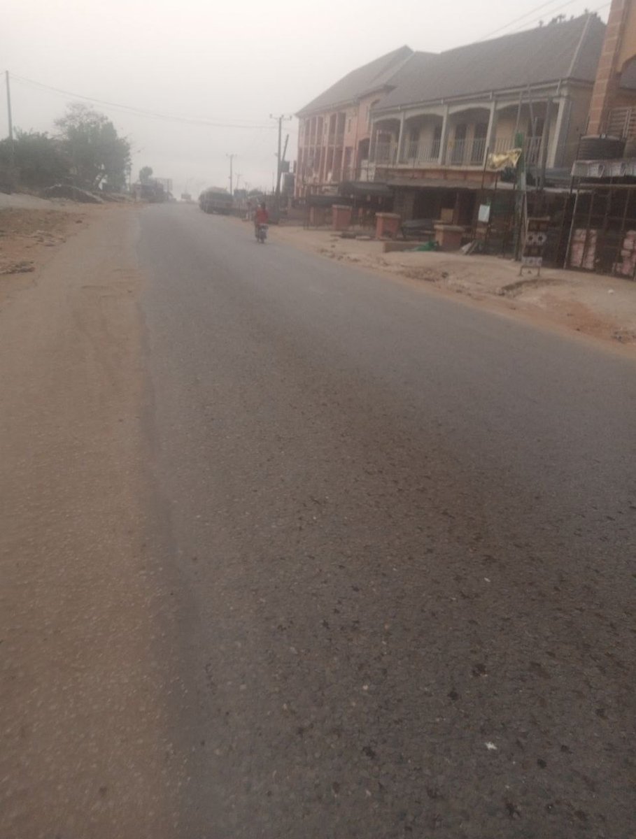 GREATBIAFRAVIP's tweet image. Breaking news, attention attention attention we indigenous people of Biafra said. Monday sit at home continue until our 
Reader @MaziNnamdiKanu &amp;amp; @simon_ekpa is  Release and Biafra freedom, our decision very simple.