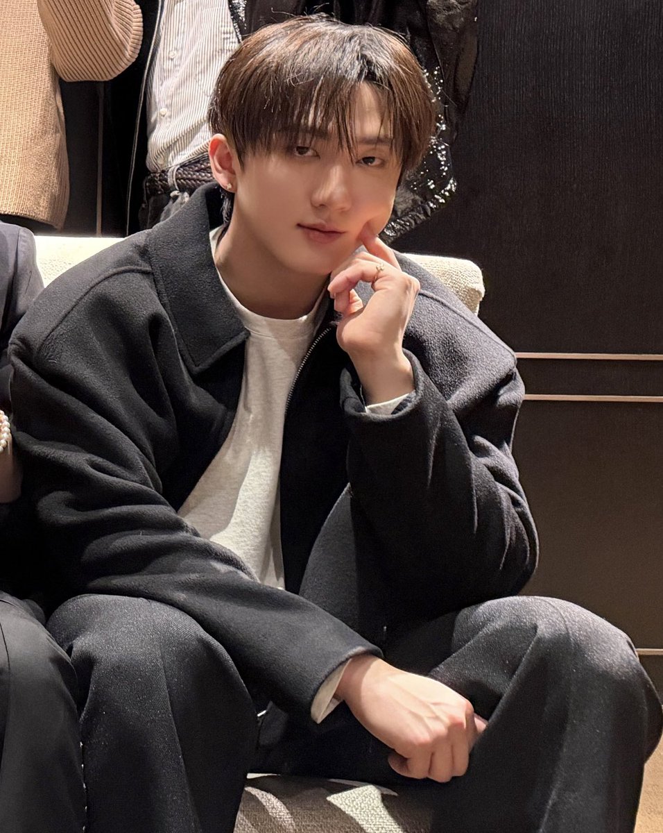 チャンビンさん気づいたらどんどん茶髪になってる　チャンビンさん茶髪になってる　茶髪大好き派閥の自分大歓喜　ほんとにほんとにかっこいい　世界一かっこいいよ