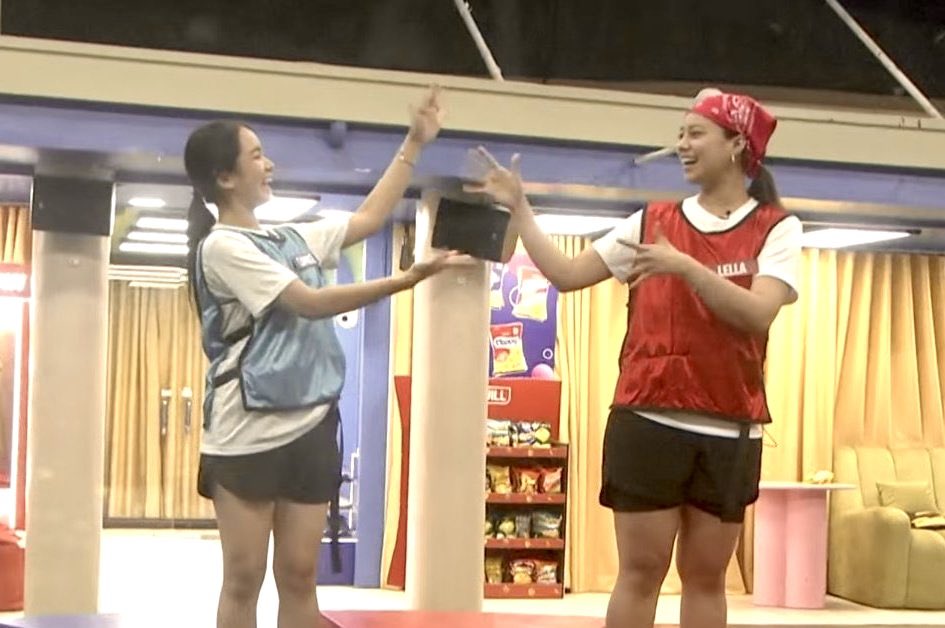 1/4 of my kapuso and kapamilya big four locked in to the big night. congrats lella and caprice, 3 more to go!

#PBBCollab20BigJump
