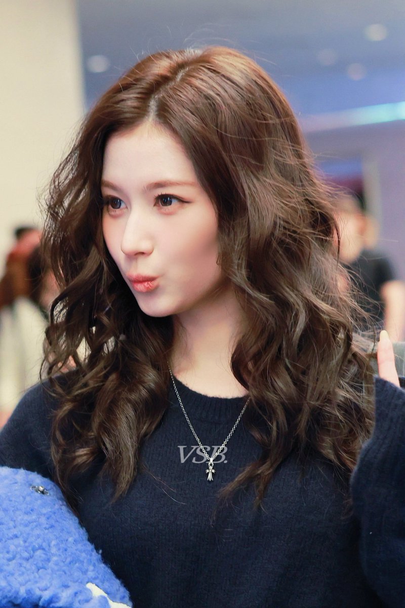 VSB_1229's tweet image. 260208 HND
공주야🥹
#트와이스 #TWICE #사나 #SANA #サナ