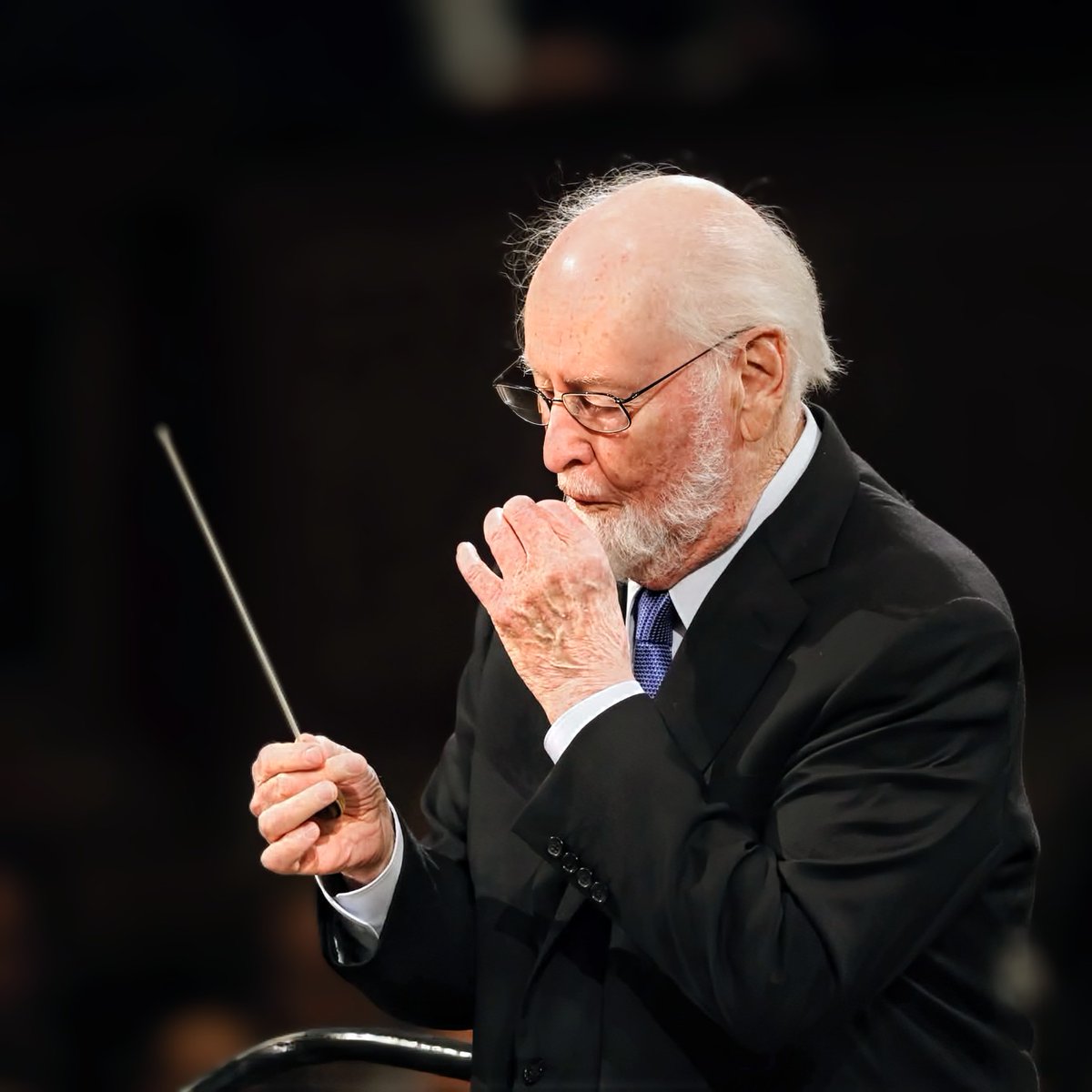ConrothN's tweet image. Happy 94th birthday dear Maestro 🎂 🎶🌹

American composer and conductor #JohnWilliams is internationally famous for creating the most iconic film scores in Hollywood history, including Star Wars, Jaws, E.T., Indiana Jones, Jurassic Park, and the first three Harry Potter films.
