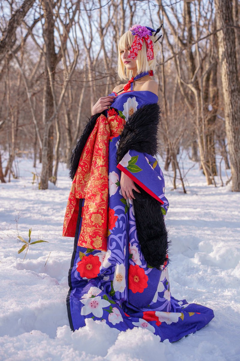 美しすぎる 雪景色に着物めっちゃ映える…！