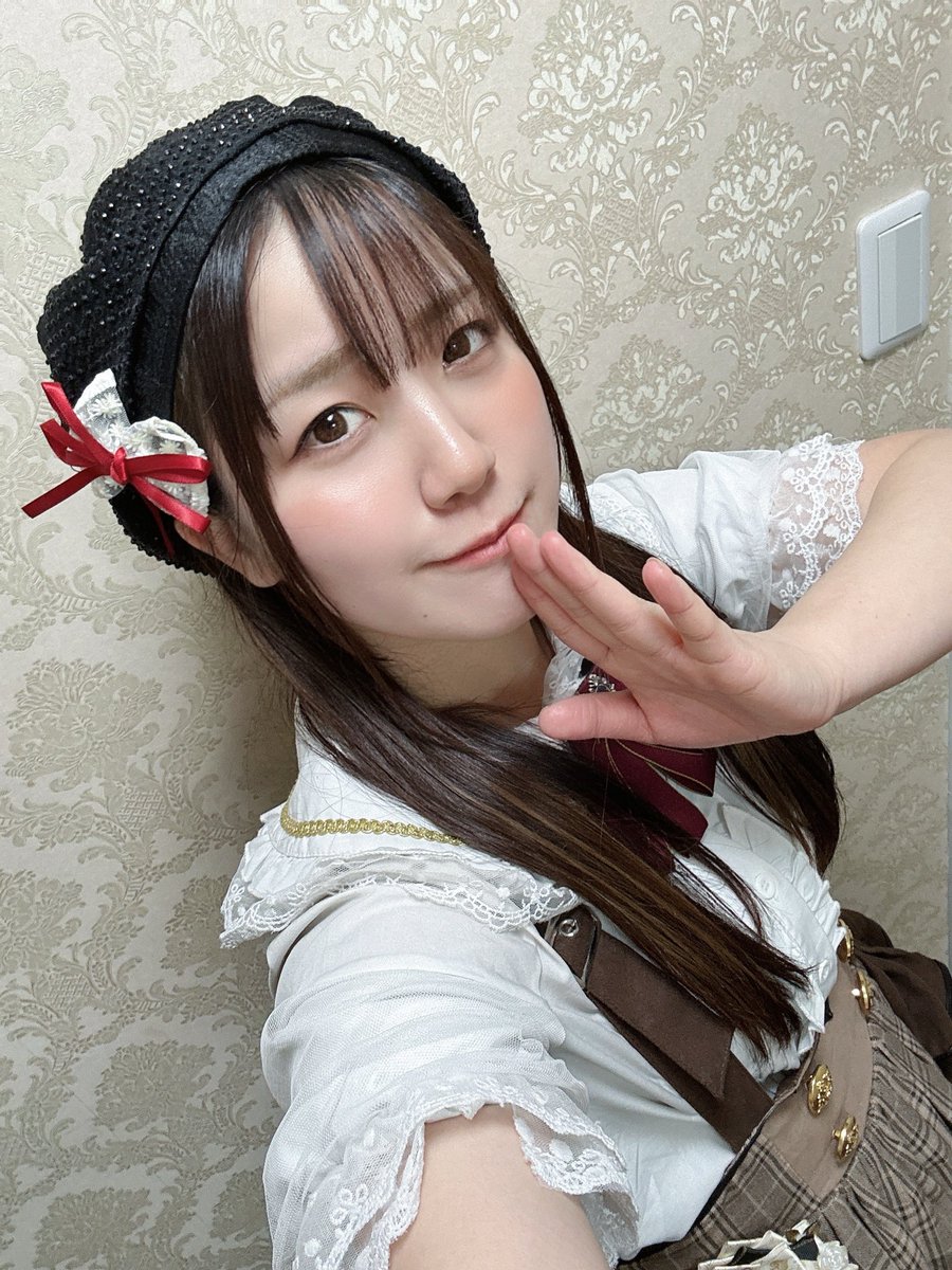 咲乃奈緒🍞Descris.📚4/4ワンマンライブ@秋葉原Venus (@nao_sakuno