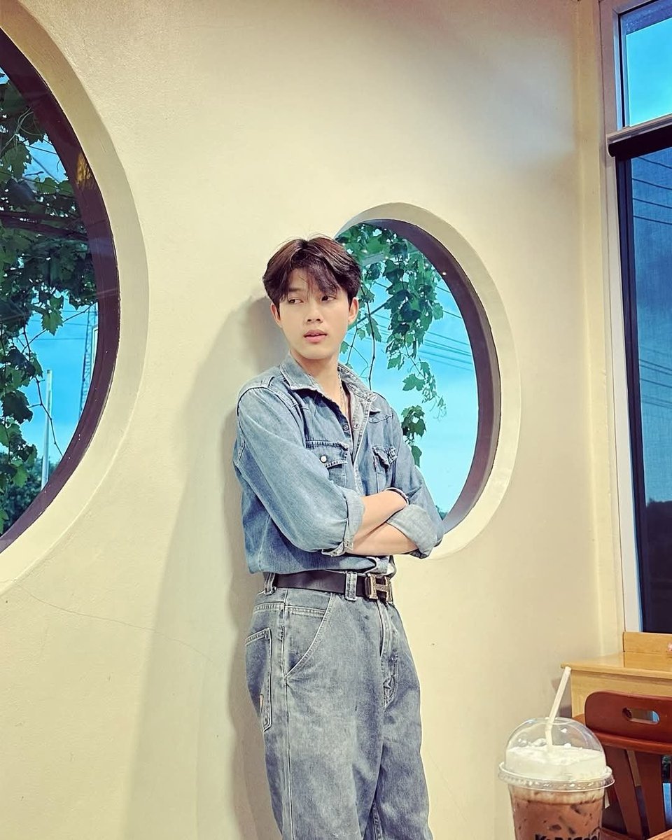 KachinGlobal's tweet photo. This pre-debut photo of Kachin❤️‍🔥

#카친 #KACHIN #SMTR25 https://t.co/GImWSx44Ac