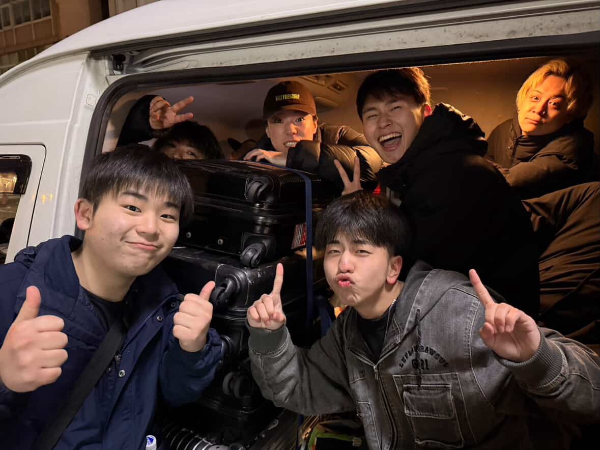 truezero_Info's tweet image. KUZIRA presents.
"Smoke Life Away Tour2025-2026"
2/7（土） 郡山HIPSHOTJAPAN

見てくれた人なら分かるはず！
バンドって夢あるよね！
みんなもバンドやろうぜ！まじで！！

#KUZIRA 
#TRUEZERO