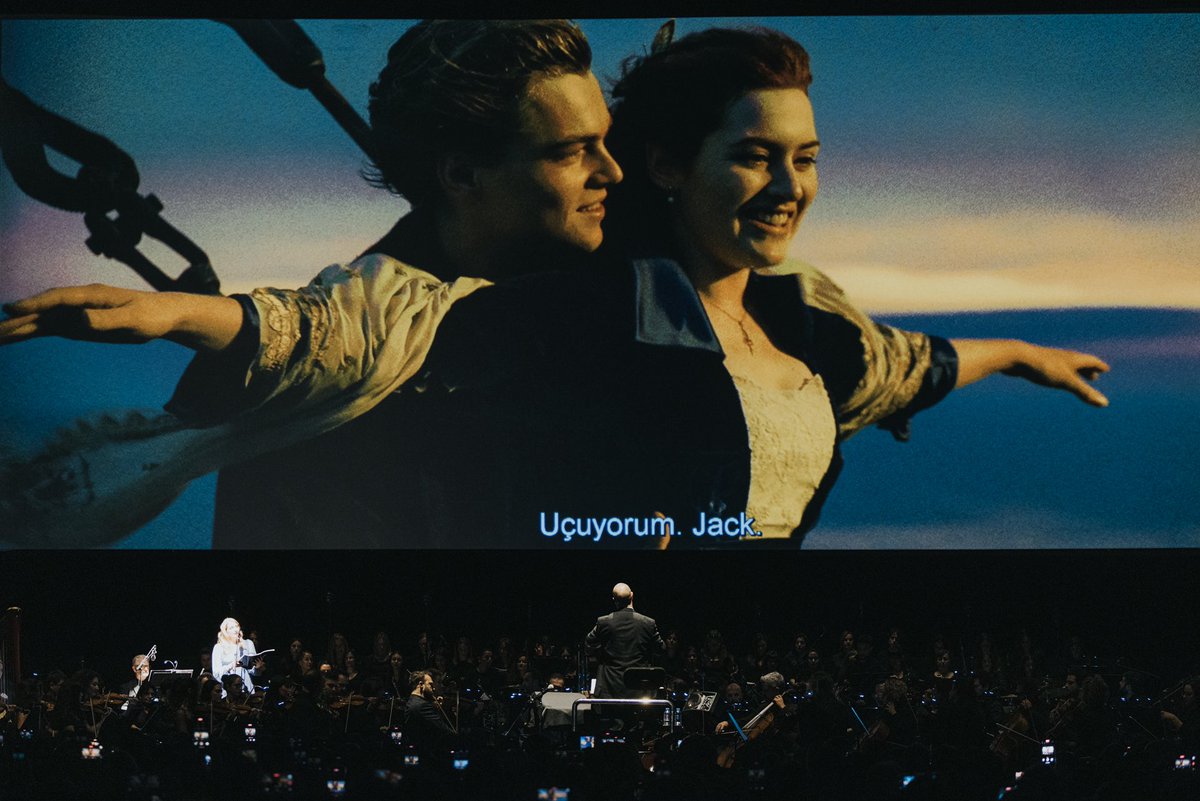 Volkswagen Arena tweet media