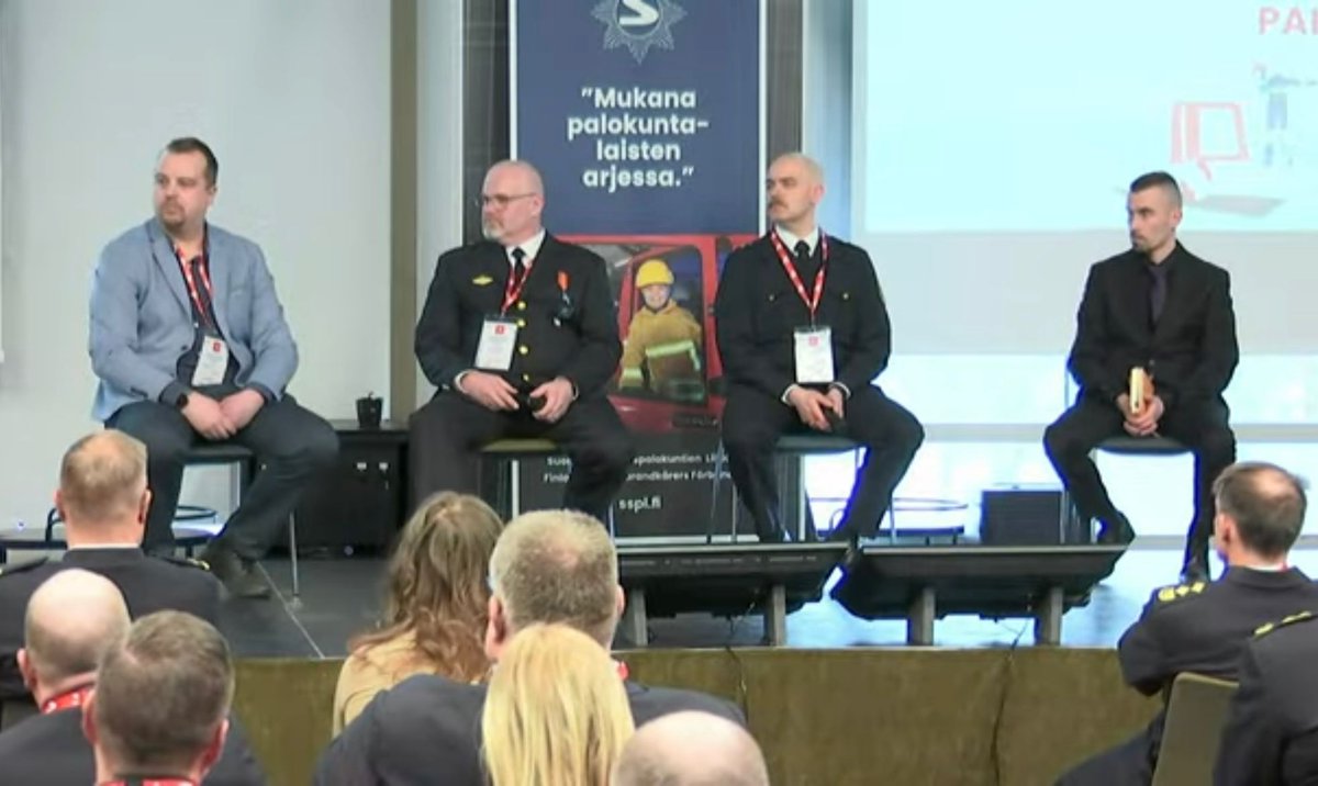 Suomen Sopimuspalokuntien liiton 25-vuotisjuhlaseminaarissa oli ennätysyleisö. Meidän palokunnan hälytystoiminnan johtaja Heikki Suomalainen osallistui panelistina keskusteluun sopimuspalokuntien roolista yhteiskunnassa nyt ja tulevaisuudessa. <a href="/SSPL_ry/">Suomen Sopimuspalokuntien Liitto</a>  #lhsp #sopimuspalokunta