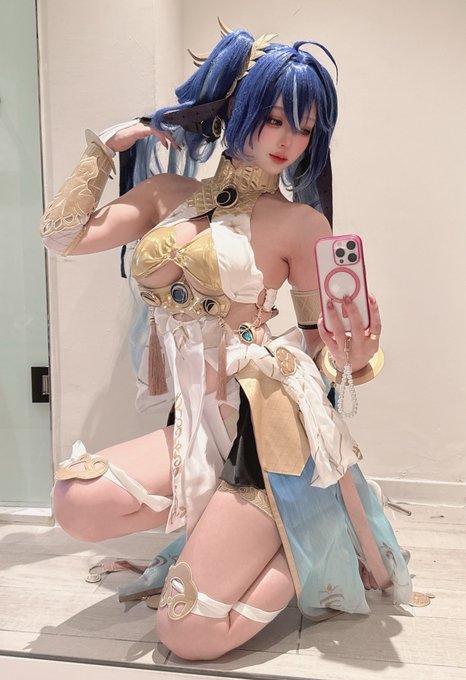 Twitterのコスプレ画像15