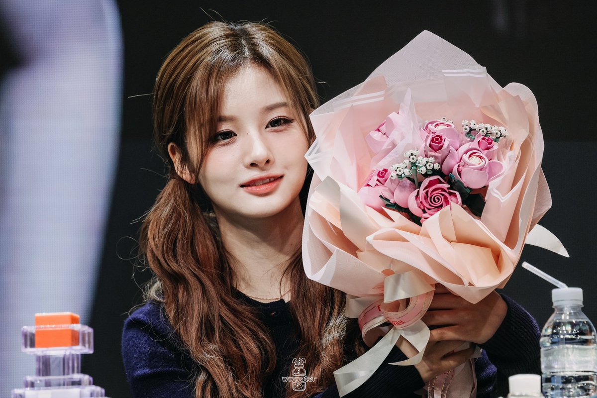 wwwater0126's tweet photo. 260131

💐

#NMIXX #엔믹스 #SULLYOON #설윤 #ソリュン https://t.co/zw4jdPFHWU