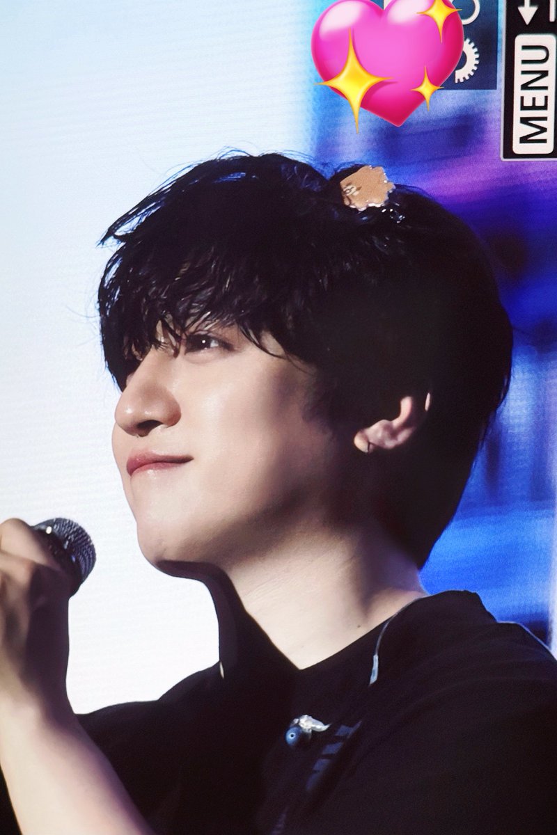 곰도리 귀 튀어나왓더요🐻