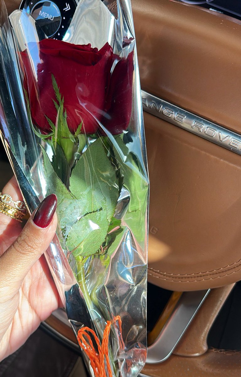 أختر من يراك ملاذ و أولويّة و حيَاة ♥️