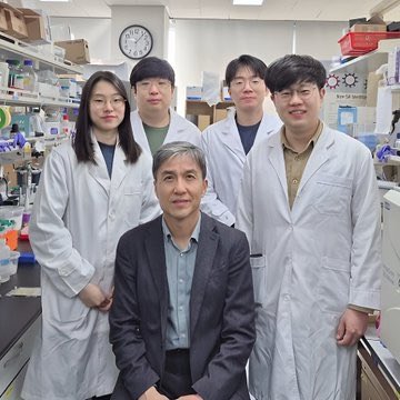 BongoIdeas's tweet image. All of a sudden…

Breast cancer (cure found)
Lung cancer (cure found)
Colorectal cancer (cure found)
Prostate cancer (cure found)
Stomach cancer (cure found)
Liver cancer (cure found)
Cervical cancer (cure found)
Thyroid cancer (cure found)
Bladder cancer (cure found)
Esophageal…