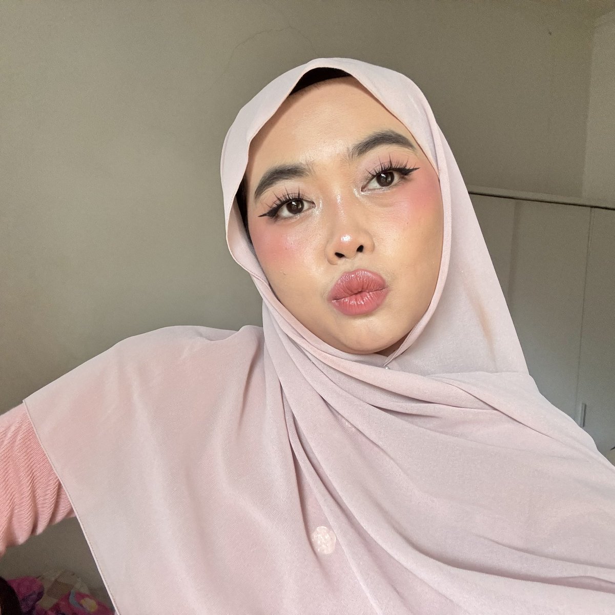 beautiaf's tweet image. how i achieved this flawless makeup, thanks to this skin prep routine! (˶&amp;gt;⩊&amp;lt;˶)