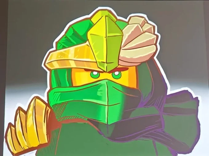Also it's rly inch resting that the CMF suit pulls elements from the last 2 suits Lloyd had I think that's kinda neat I wonder if this suit is the Comic Con suit given it's dark green baseWould kinda make sense if it's supposed to be the "Future" version of Lloyd like they said
