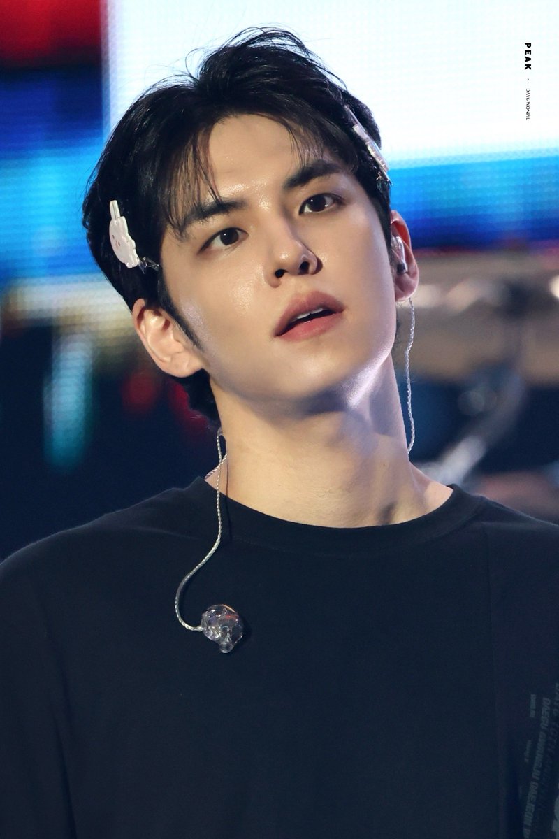 𝙋𝙀𝘼𝙆 tweet media