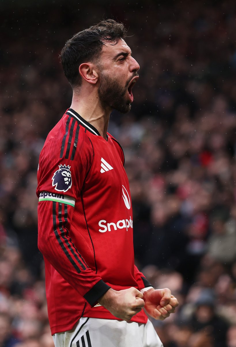 WhoScored's tweet photo. Highest-rated Premier League players of #GW25 so far:

🇵🇹  8.33 - Bruno Fernandes 
🇵🇹  8.26 - Diogo Dalot 
🏴󠁧󠁢󠁥󠁮󠁧󠁿  8.24 - Cole Palmer 
🇧🇫  8.12 - Dango Ouattara
🏴󠁧󠁢󠁥󠁮󠁧󠁿 8.14 - Kobbie Mainoo https://t.co/6dnNVeDK9b