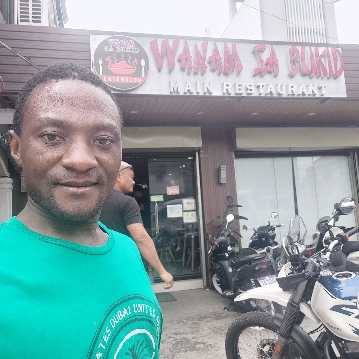 TimoTimothy123's tweet photo. Guess where I am https://t.co/WsdACJpPgN