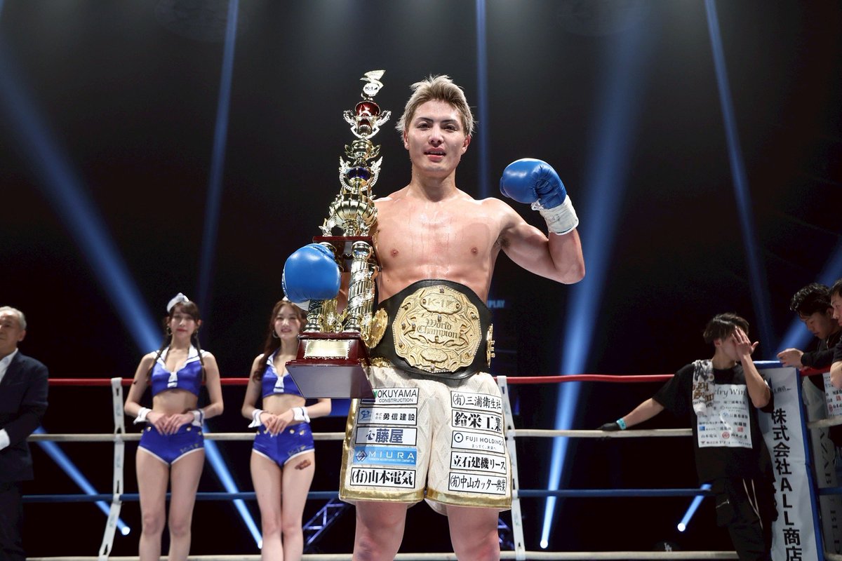 里見 柚己 /Yuzuki Satomi tweet media