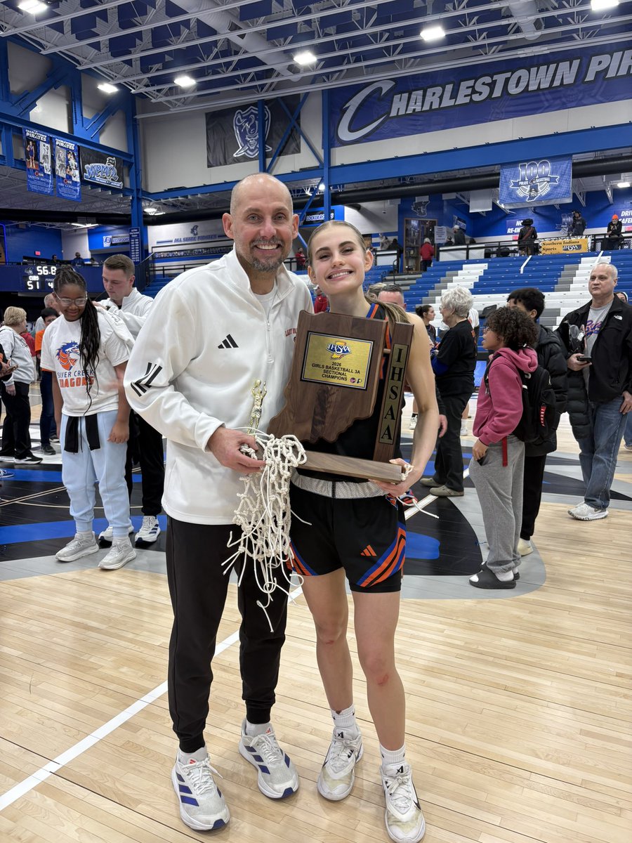 Stacey Schoen tweet media