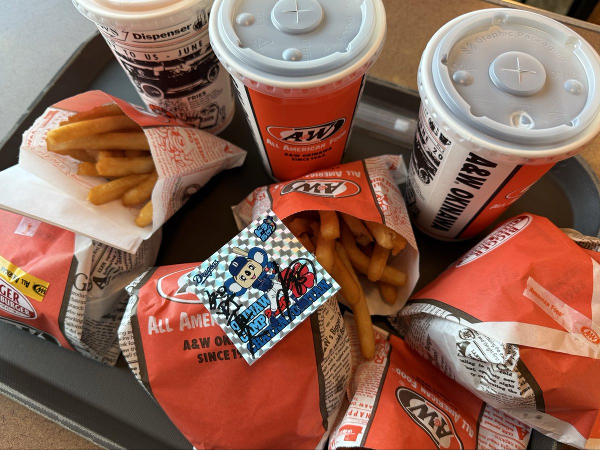 _a__kc_'s tweet photo. てことで久しぶりの沖縄でしたー
〆はお決まりの��🍟
またね(｡･ω･)ﾉﾞ https://t.co/OX3e64IGtH