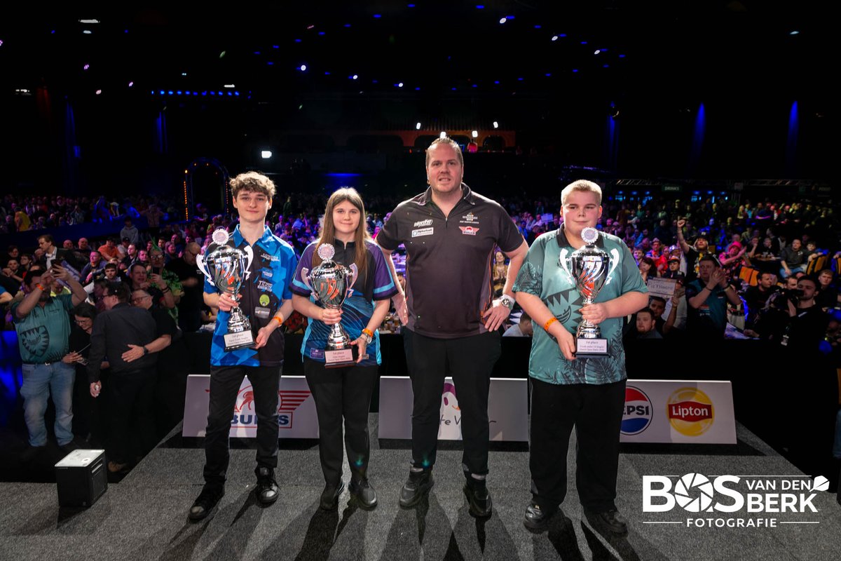 Dutch Open Darts tweet media