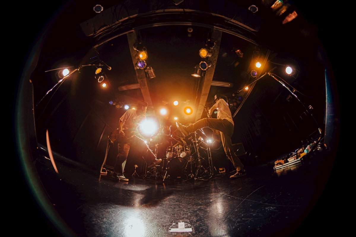📷

2026.02.06(金)
神戸VARIT.

THE S.O.S×VARIT. Presents
『ぼくのみちしるべ2 Release Tour』

instagramにて20枚掲載🆙
instagram.com/p/DUfwSZ9CVnI/…

Thank you!! THE S.O.S!!
<a href="/the_sos_band/">THE S.O.S〈略してソス〉</a> 

📸<a href="/s0_ra12/">上田空良 - Sora Ueda</a>
